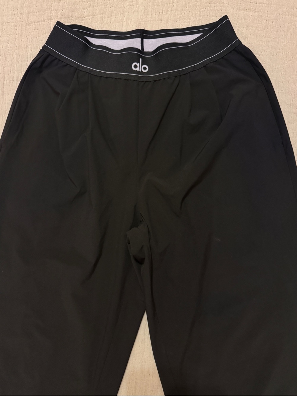 ALO Yoga Suit Up Trouser Pants Sz S - Gem